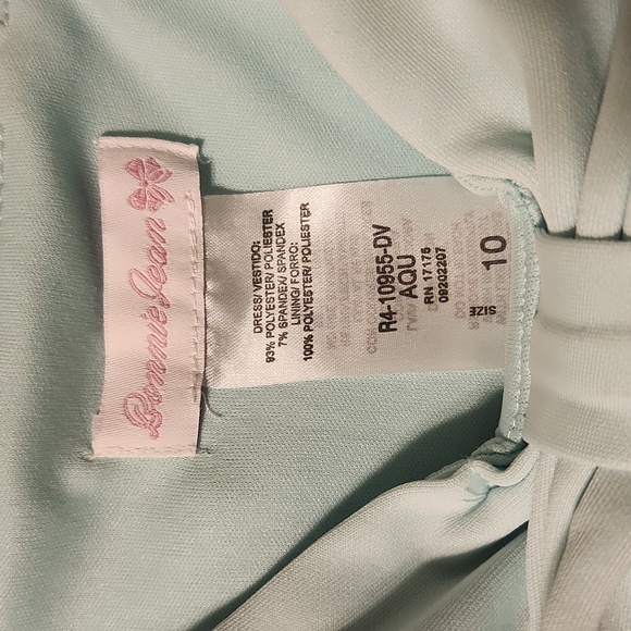 Girls size 10 formal dress - Picture 2 of 2